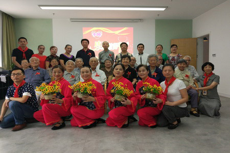 常州钟楼 感恩教师节 情暖玖玖老人心