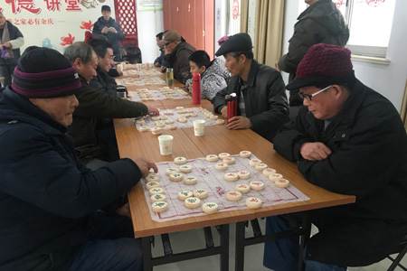 常州钟楼区迎新春 举办趣味象棋赛