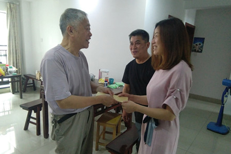 常州钟楼    浓浓组织情 温暖党员心