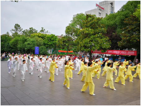 常州钟楼区新闸、五星、荷花池街道举行太极拳展示交流活动
